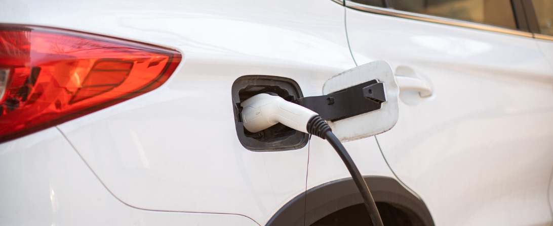 electric-car-charging-picture